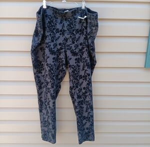 Terra & Sky 4x Womens Pants Jegging Black Velvet Feel Damask